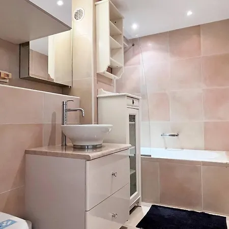 Apartment Appt Duplex 3p Avec Terrasse Et Parking - - Fr-1-251-529 Le Lavandou